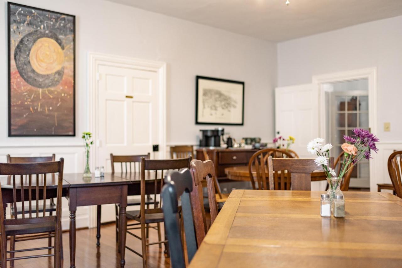 Meadows Inn 新伯尔尼 外观 照片